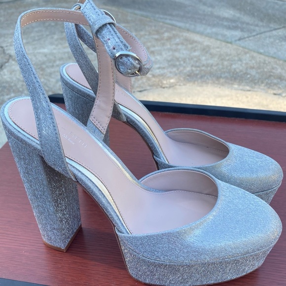 Born Fifth Antonio Melani Silver Glitter Block Heel Platform Heels Shoes 6M - Picture 3 of 4